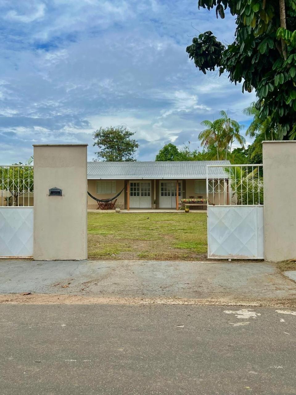 Casa Bouganville - Quarto Com Cozinha Novo Airão Exterior foto